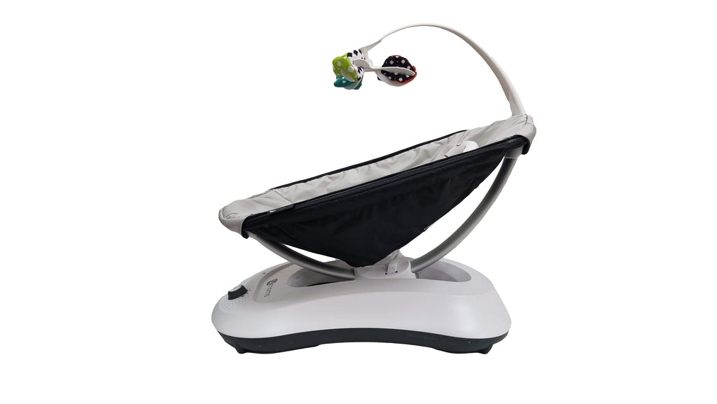 4Moms - rockaRoo with newborn insert - SecondGear.me