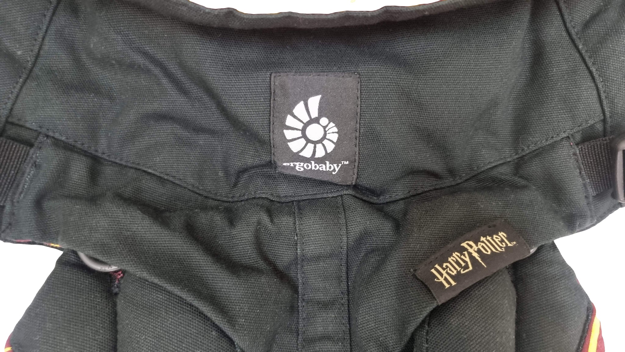 ergobaby carrier harry potter Ergobaby Omni 360 Baby Carrier - Harry Potter