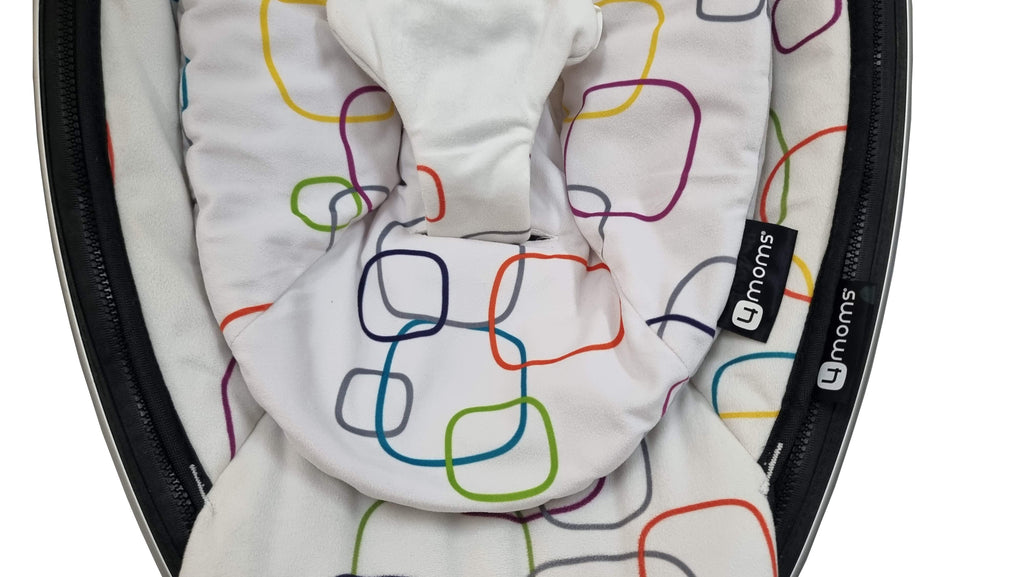 4Moms - Mamaroo 4.0 - Multi Plush with Newborn Insert - SecondGear.me
