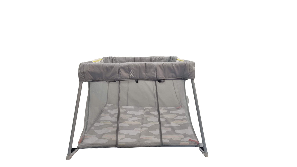 Skip Hop - Expanding Travel Crib - SecondGear.me