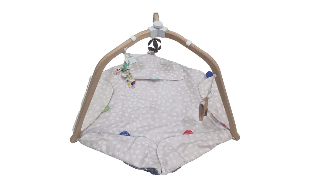 Lovevery - The Play Gym with Sensory Strands add on - SecondGear.me